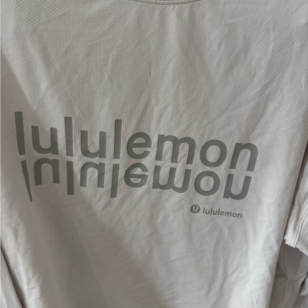 lululemon athletica Light Gray Long Sleeve Tee - Picture 2 of 3